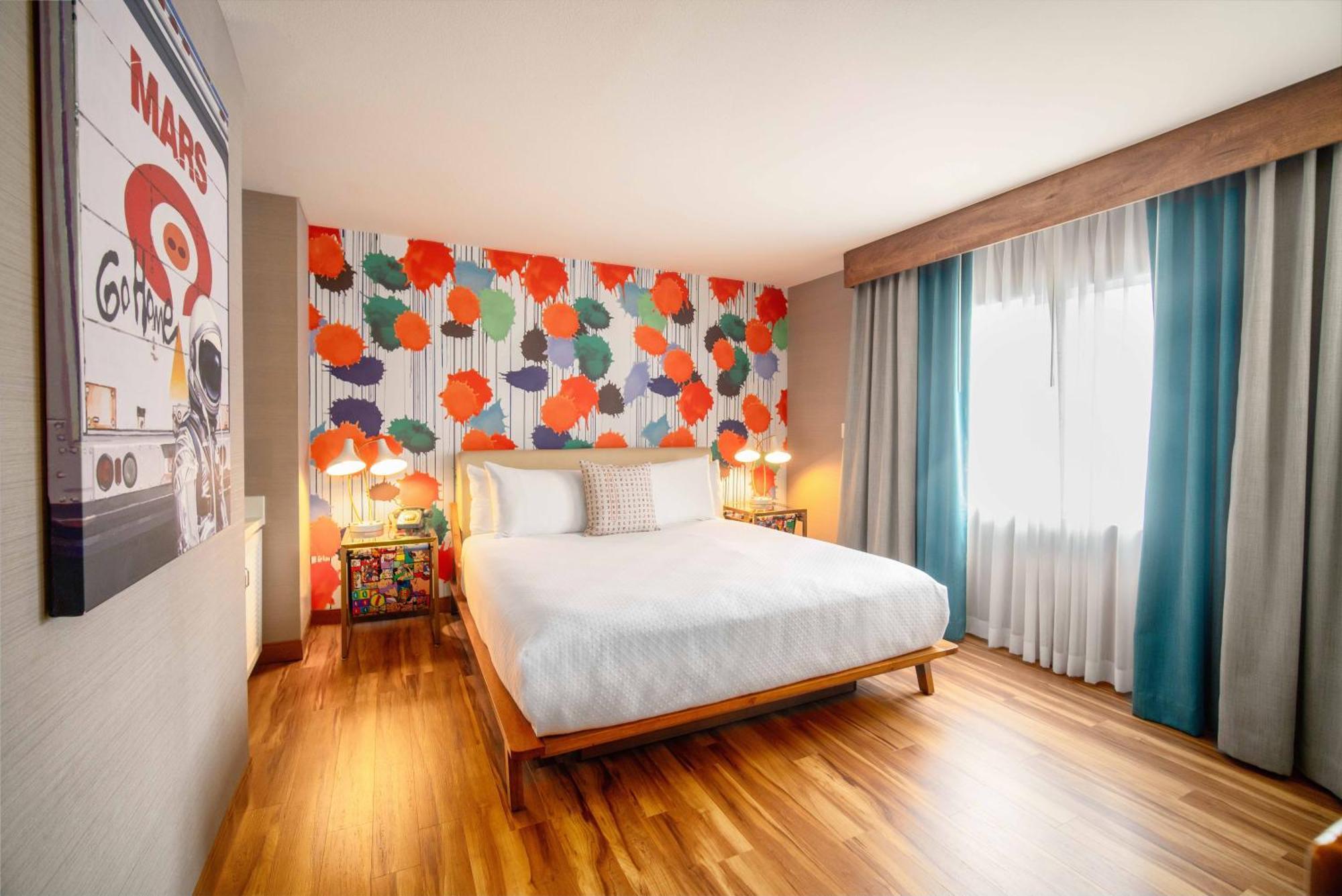 King Room,1688815637:JPEG
